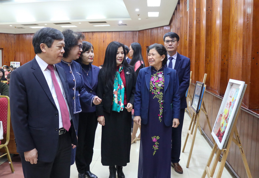 Triển lãm một số hoạt động khuyến đọc trong khuôn khổ giải thưởng phát triển văn hoá đọc 2022. Triển lãm một số hoạt động khuyến đọc trong khuôn khổ giải thưởng phát triển văn hoá đọc 2022.