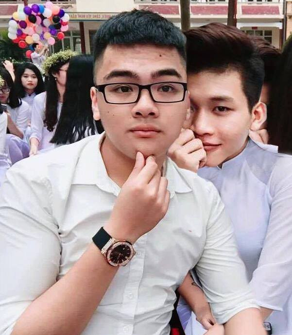 Phì cười với màn nhờ xóa kẻ thứ 3 chen giữa, chàng thanh niên tức điên vì mình... hóa khỉ - Ảnh 24. Phì cười với màn nhờ xóa kẻ thứ 3 chen giữa, chàng thanh niên tức điên vì mình... hóa khỉ - Ảnh 24.