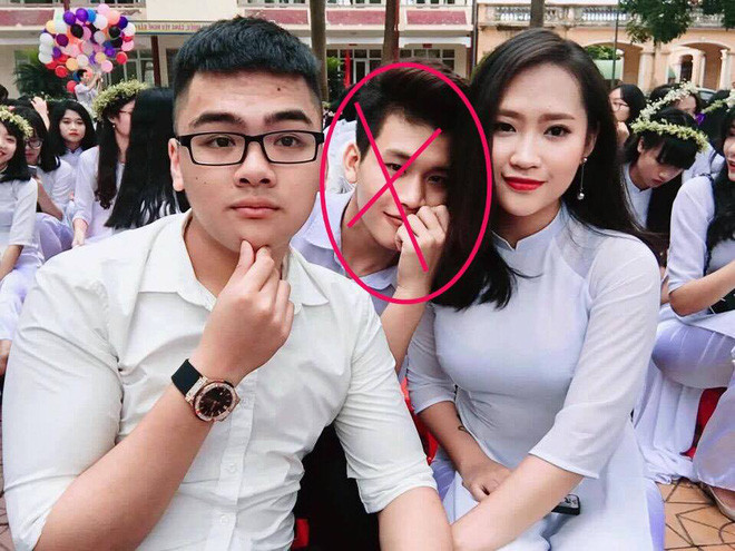 Phì cười với màn nhờ xóa kẻ thứ 3 chen giữa, chàng thanh niên tức điên vì mình... hóa khỉ - Ảnh 17. Phì cười với màn nhờ xóa kẻ thứ 3 chen giữa, chàng thanh niên tức điên vì mình... hóa khỉ - Ảnh 17.