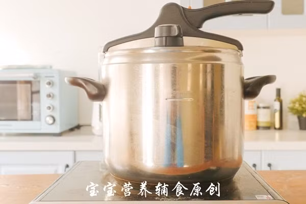 Trời lạnh, 10 trẻ thì 9 bé ho, mẹ chế biến ngay món súp này, đảm bảo HẾT NGAY CẢM LẠNH, HO HẮNG chỉ sau 1 bát!