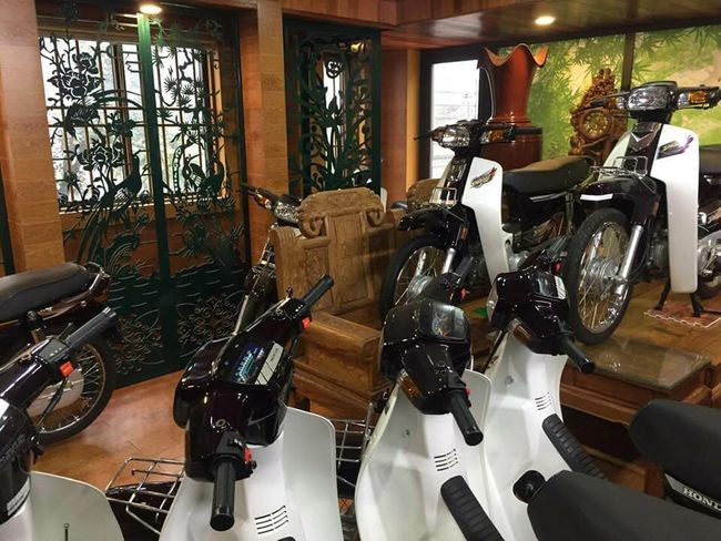 Choáng váng dàn "huyền thoại" Honda Dream đắt giá tiền tỷ ở Hà Nội hình ảnh 8 choang vang dan "huyen thoai" honda dream dat gia tien ty o ha noi hinh anh 8