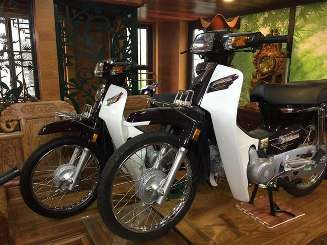 Choáng váng dàn "huyền thoại" Honda Dream đắt giá tiền tỷ ở Hà Nội hình ảnh 9 choang vang dan "huyen thoai" honda dream dat gia tien ty o ha noi hinh anh 9