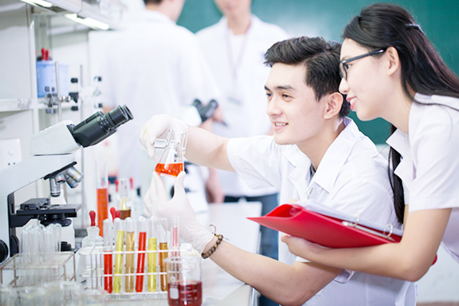 Luật Giáo dục đại học sửa đổi được kỳ vọng là đòn bẩy để cả hệ thống phát triển theo yêu cầu đổi mới Luật Giáo dục đại học sửa đổi được kỳ vọng là đòn bẩy để cả hệ thống phát triển theo yêu cầu đổi mới