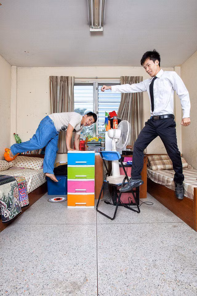 Hai người bạn Beon và Danai đang theo học thạc sĩ tại Đại học Payap Chiang Mai, Thái Lan. (Ảnh: Henny Boogert)