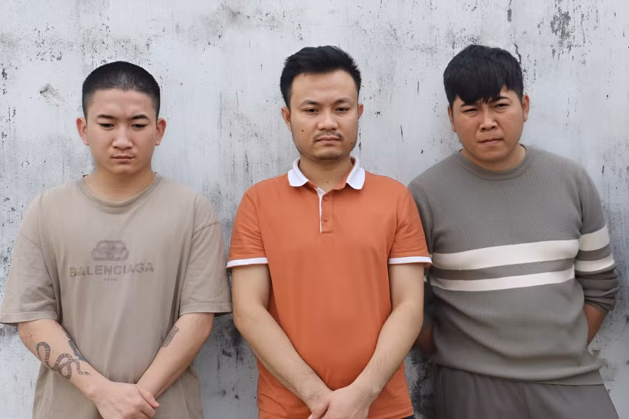 3 thanh niên điều hành đường dây đánh bạc tại Nghệ An. (Ảnh: CANA)