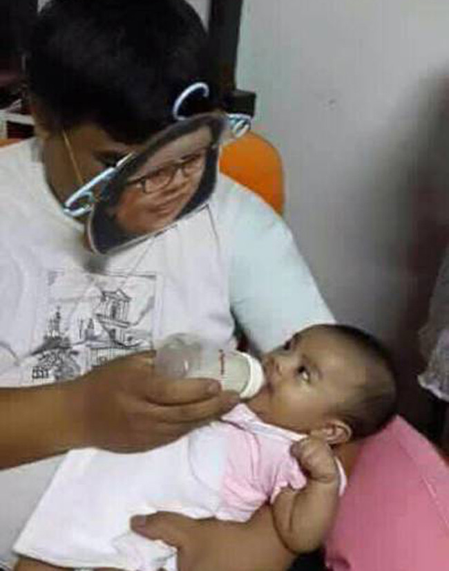 Nóng chảy mỡ, chị em tìm cách tắm nắng mọi lúc mọi nơi hình ảnh 10 nong chay mo, chi em tim cach tam nang moi luc moi noi hinh anh 10