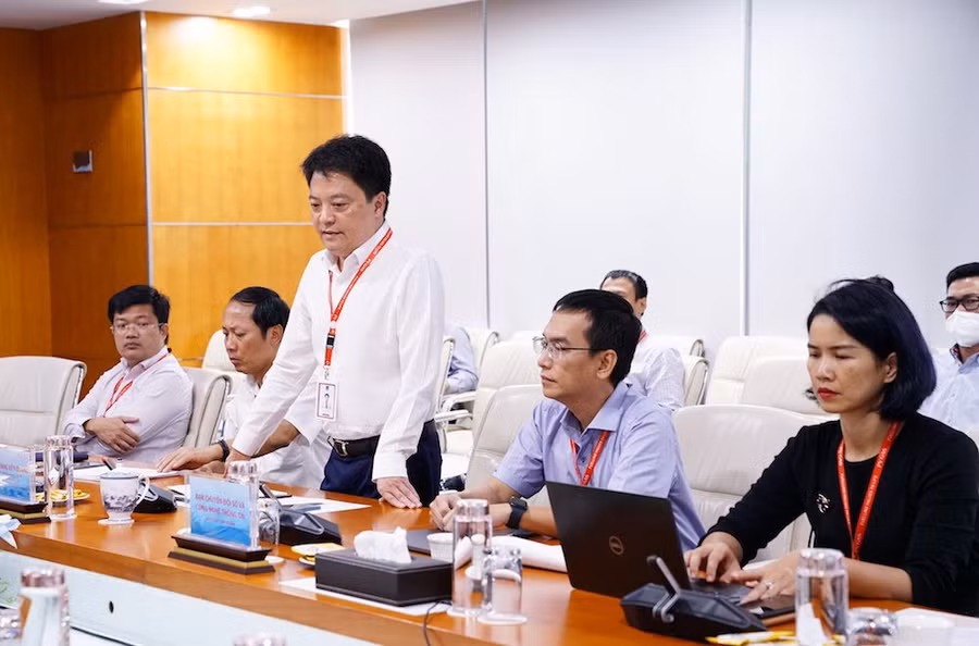 Tổng giám đốc PV GAS Hoàng Văn Quang phát biểu tại Lễ khởi động