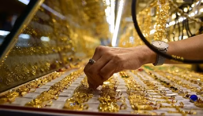 Giá vàng hôm nay tiếp đà giảm nhẹ