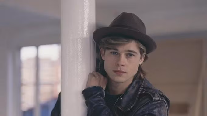 Anh được mệnh danh là người đàn ông quyến rũ, đốn tim biết bao cô gái.