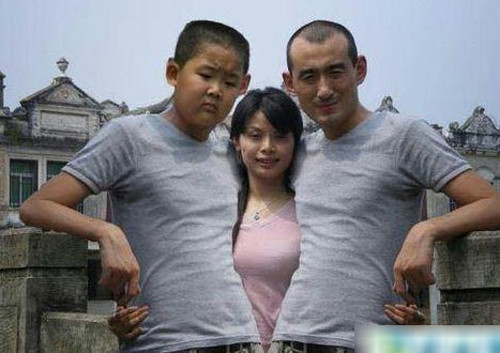 Hậu quả khi nhờ cư dân mạng sửa ảnh ảnh 12 Thế này thì quá liên quan luôn ấy chứ.