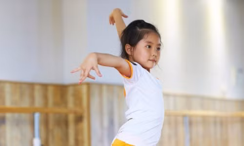 Những bước nhảy mang lại sự cân bằng ảnh 3 Những bước nhảy mang lại sự cân bằng - 3