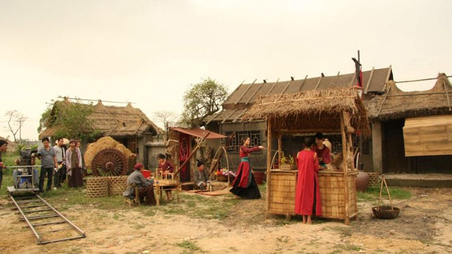 Đổ vốn hơn 100 tỷ đồng với diện tích 15ha, nhưng đến nay, trường quay Cổ Loa ( Đông Anh – Hà Nội) – vẫn rơi vào cảnh hoang tàn.