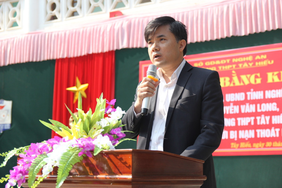 Phó vụ trưởng phụ trách Vụ Giáo dục chính trị và công tác HSSV Bùi Văn Linh mong muốn các trường tiếp tục giáo dục kỹ năng sống, tinh thần nhân ái nhân văn trong học sinh