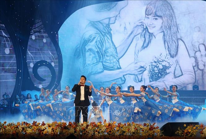 Xuân Quê hương 2019 lan tỏa tình đoàn kết dân tộc ảnh 6 Chú thích ảnh