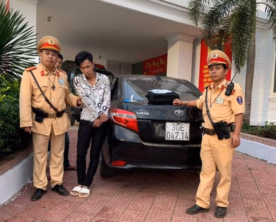 Keyword đầu tiên có dấu