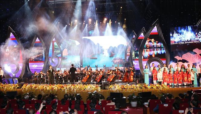 Xuân Quê hương 2019 lan tỏa tình đoàn kết dân tộc ảnh 5 Chú thích ảnh