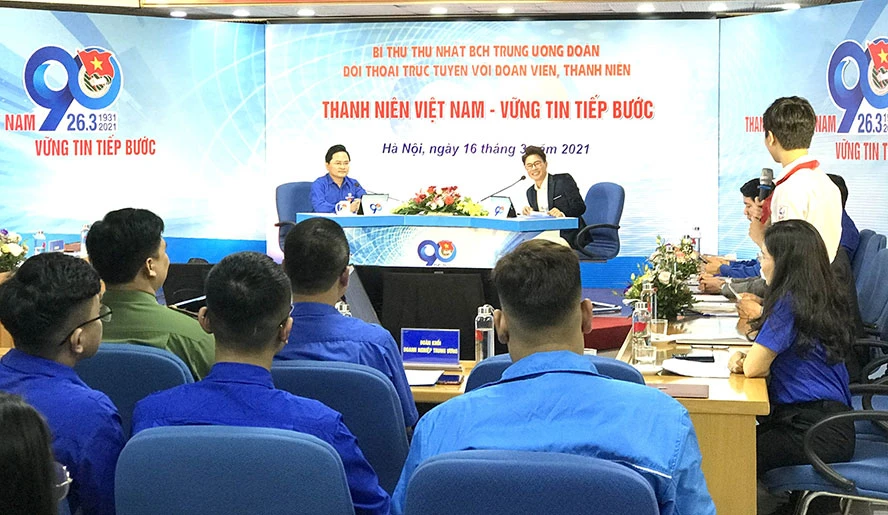 Quang cảnh buổi đối thoại.