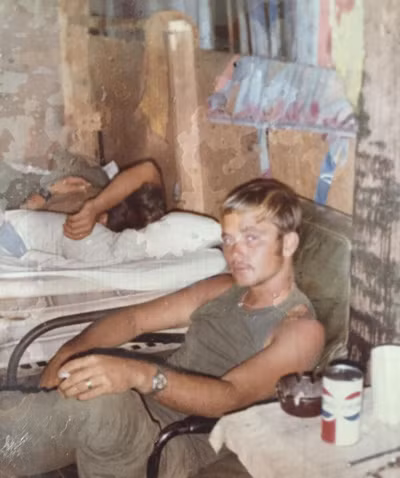 Ông Jim trong thời gian tham chiến ở Việt Nam.