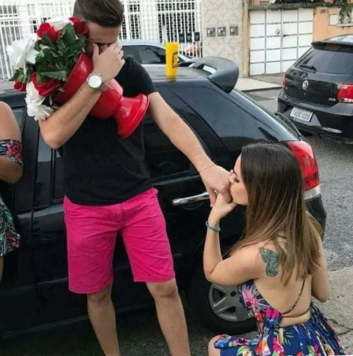 Anh cũng có giá lắm chứ bộ! Anh cũng có giá lắm chứ bộ!