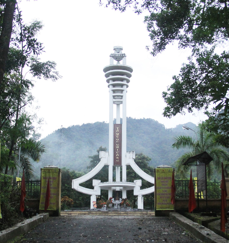 Nghĩa trang Vị Xuyên nơi yên nghỉ của gần 2.000 chiến sĩ Nghĩa trang Vị Xuyên nơi yên nghỉ của gần 2.000 chiến sĩ