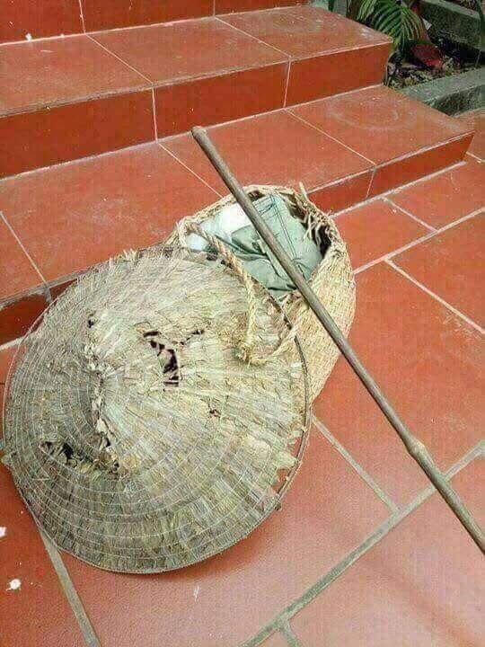 Hết tết rồi, trở lại công việc thôi. Hết tết rồi, trở lại công việc thôi.