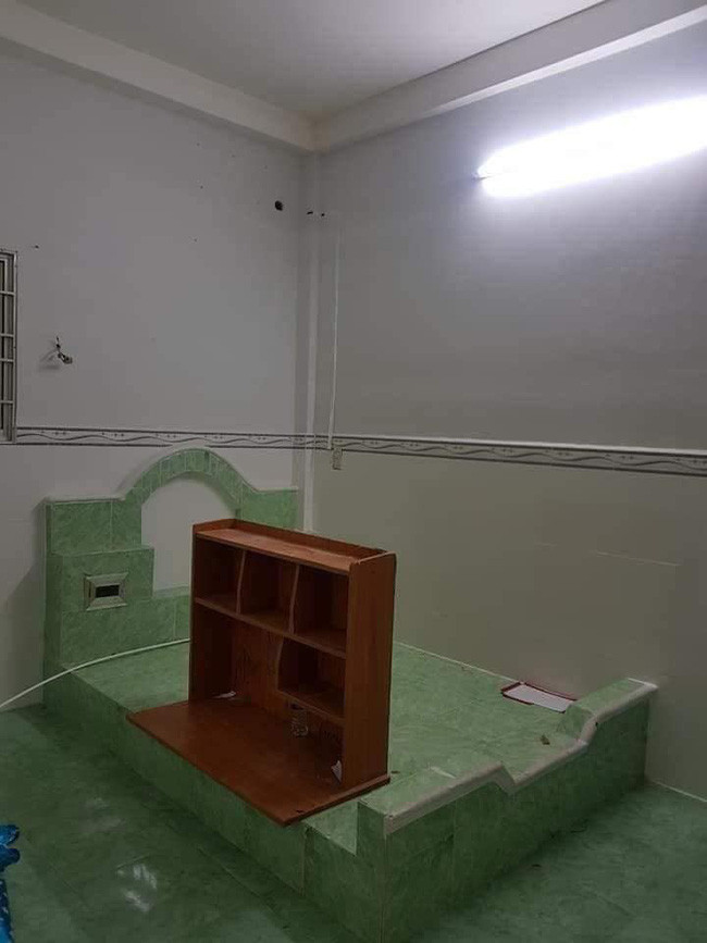 Thiết kế giường ngủ nằm cho mát nhưng nhìn chẳng khác gì lăng mộ, chủ trọ khiến khách thuê chạy dài không dám quay lại - Ảnh 2. Thiết kế giường ngủ nằm cho mát nhưng nhìn chẳng khác gì lăng mộ, chủ trọ khiến khách thuê chạy dài không dám quay lại - Ảnh 2.