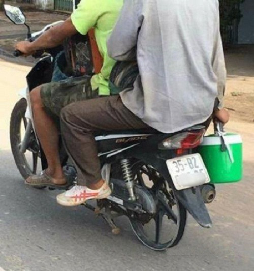 Xe không lốp không phải vì xe không có lốp, đinh tặc