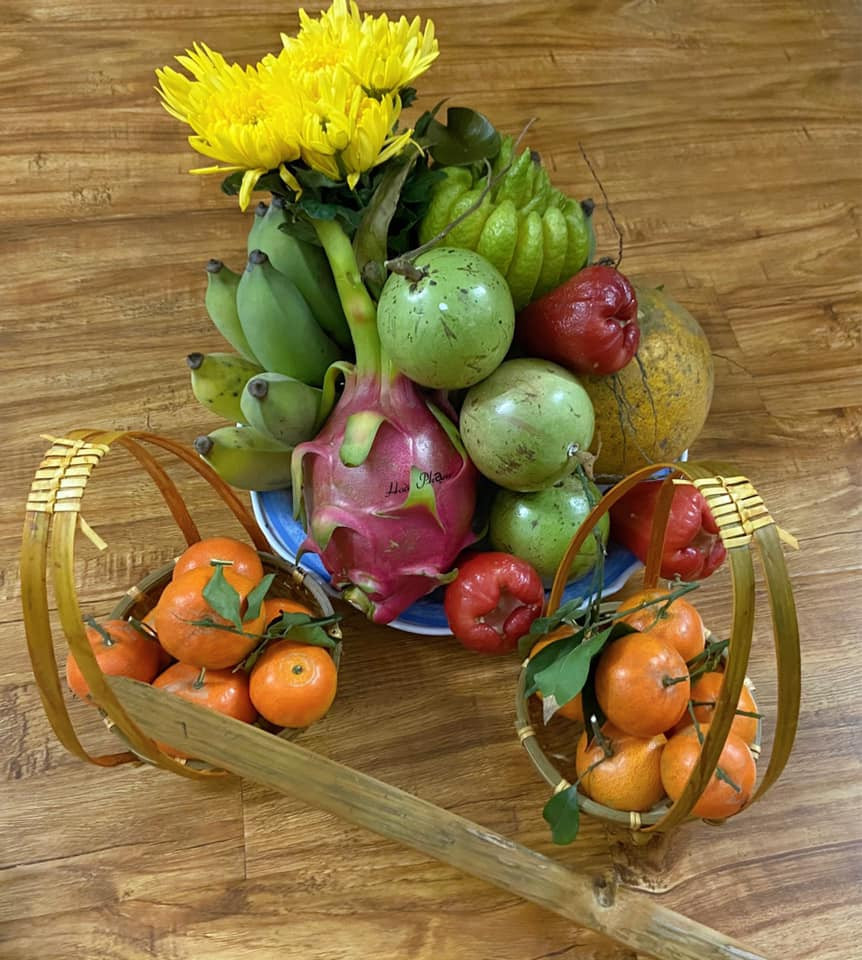 Gánh quả đáng yêu.