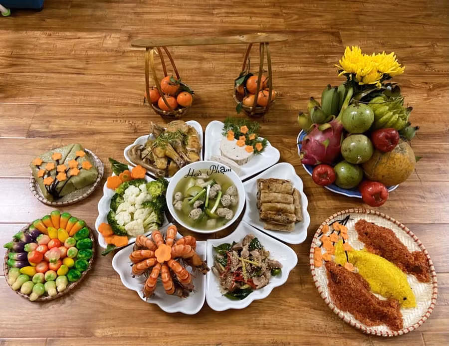 Mâm cỗ cúng ông Công ông Táo đơn giản nhưng đẹp mắt của mẹ bỉm sữa Hà thành