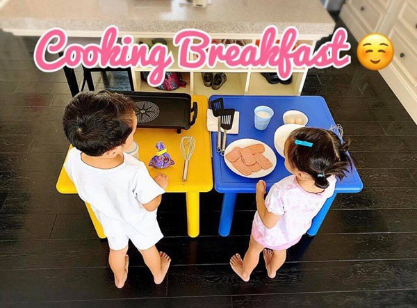 Vợ chồng Hà Tăng vẫn quyết giấu kín hình ảnh cận mặt bé. Vợ chồng Hà Tăng vẫn quyết giấu kín hình ảnh cận mặt bé.