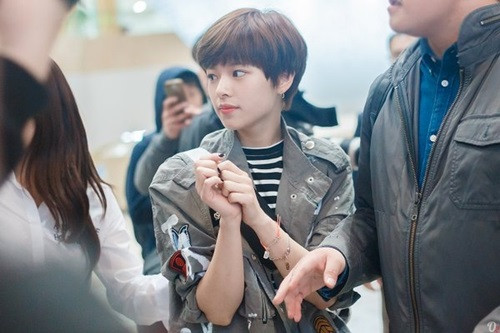 co-nang-dep-trai-nhat-twice-gay-bat-ngo-voi-style-nu-tinh-6