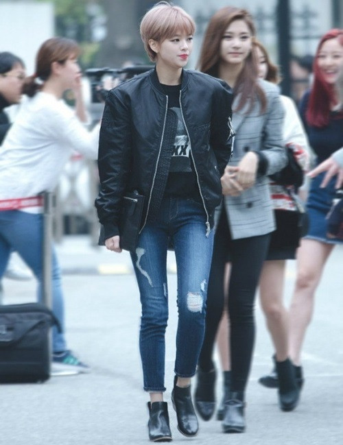 co-nang-dep-trai-nhat-twice-gay-bat-ngo-voi-style-nu-tinh-5