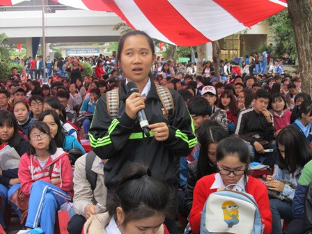 Chương trình tư vấn tuyển sinh - hướng nghiệp thu hút sự tham gia của đông đảo HS và phụ huynh Quảng Nam, Đà Nẵng