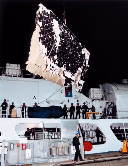 Nhìn lại vụ nổ thảm khốc của tàu con thoi Challenger - ảnh 10