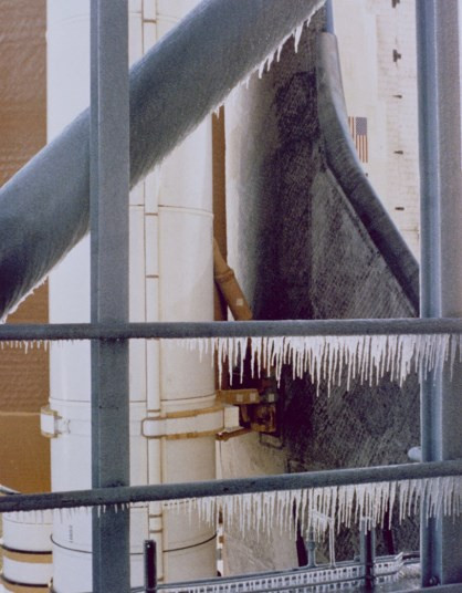 Nhìn lại vụ nổ thảm khốc của tàu con thoi Challenger - ảnh 8