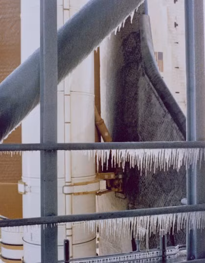 Nhìn lại vụ nổ thảm khốc của tàu con thoi Challenger - ảnh 8