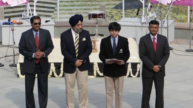 Nam sinh 16 tuổi mở dịch vụ tái chế lốp xe cũ