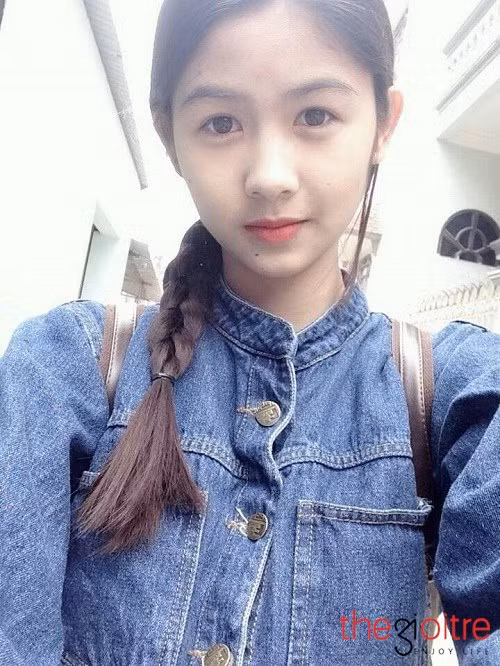 Từ sau khi nổi tiếng, Thanh Thư cũng nhận không ít lời tâm tới những lời gièm pha, "đá xoáy" của một số người gây ảnh hưởng đến cuộc sống cá nhân. Thế nhưng, cô bé ít tuổi lại suy nghĩ rất chín chắn và vững vàng vượt qua bằng cách tuân thủ nghiêm ngặt tiêu chí ‘im lặng là vàng’.