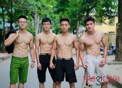 Những 9x Hà Nội tập gạch để có body 6 múi