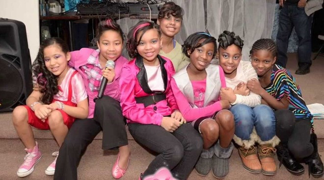 Chân dung Essynce Couture (chính giữa). 5 doanh nhân trẻ triển vọng trong năm 2016