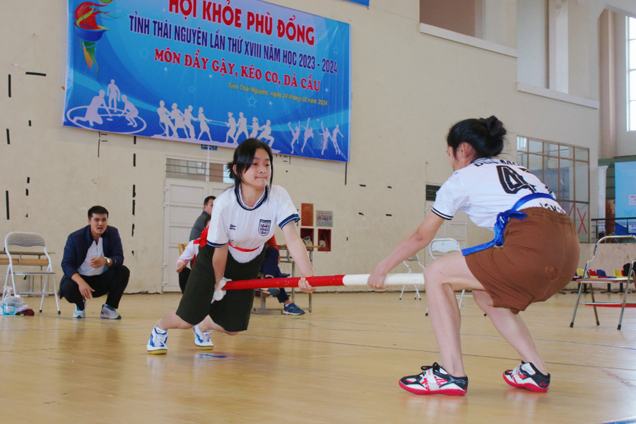 Thi Đẩy gậy tại Hội khỏe Phù Đổng tỉnh Thái Nguyên lần thứ XVIII, năm học 2023-2024.