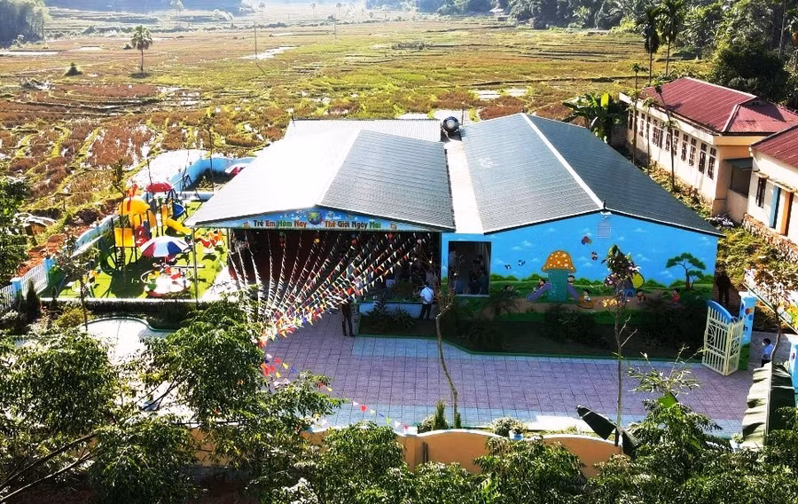 Điểm trường Cha Lung nhìn từ trên cao.