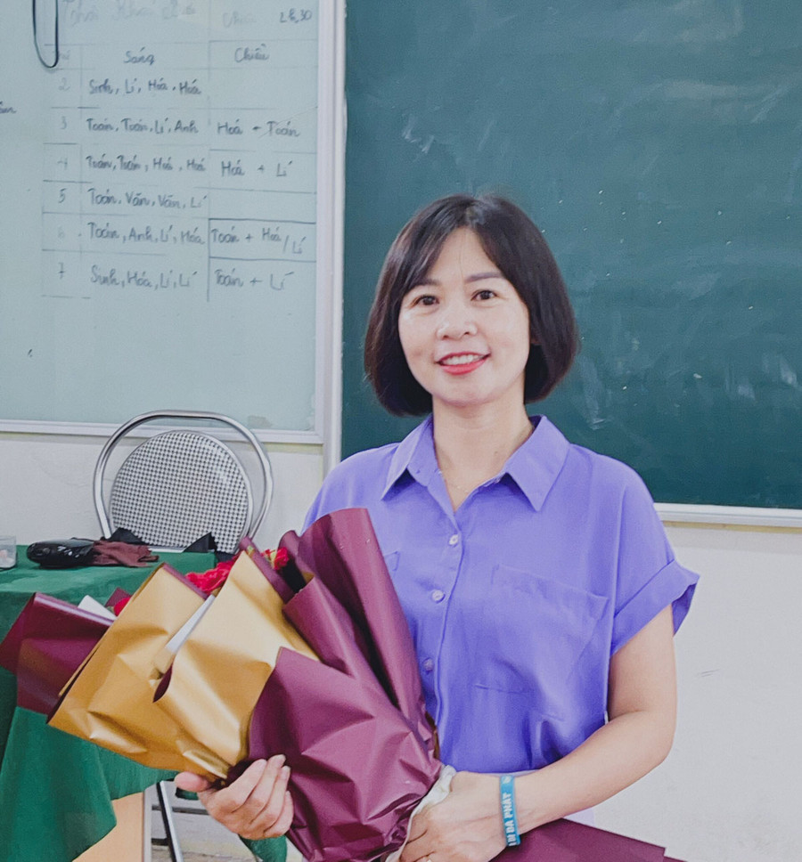 Cô Nguyễn Lệ Quyên - giảng dạy môn Sinh học, Trường THPT Bỉm Sơn (thị xã Bỉm Sơn, Thanh Hóa).