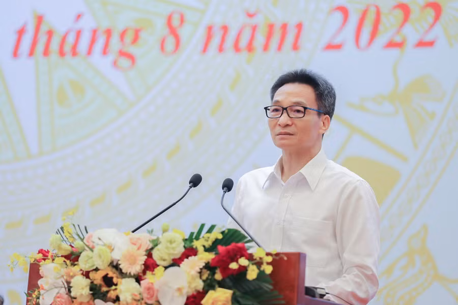 Phó Thủ tướng Chính phủ Vũ Đức Đam ghi nhận nỗ lực của ngành Giáo dục, đồng thời chỉ ra một số nguyên nhân và giải pháp để thực hiện có hiệu quả công cuộc đổi mới giáo dục trong thời gian tới.