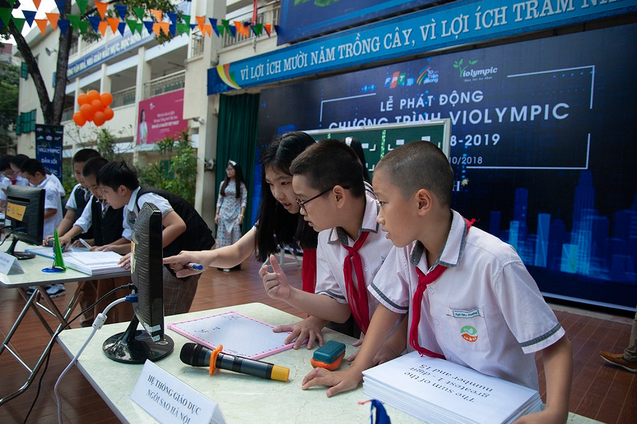 Học sinh hào hứng với cuộc thi cấp quốc gia Violympic Học sinh hào hứng với cuộc thi cấp quốc gia Violympic