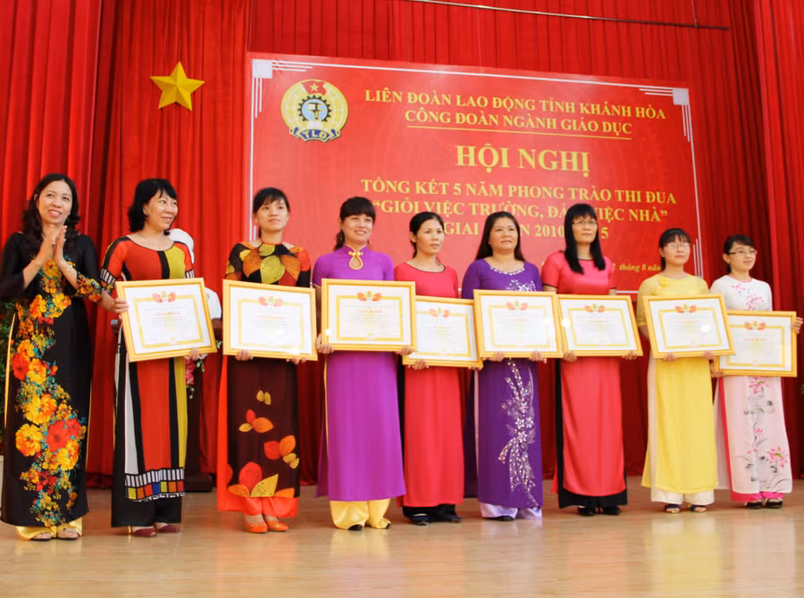 Khánh Hòa: Điểm nhấn phong trào thi đua “Giỏi việc trường, đảm việc nhà” 