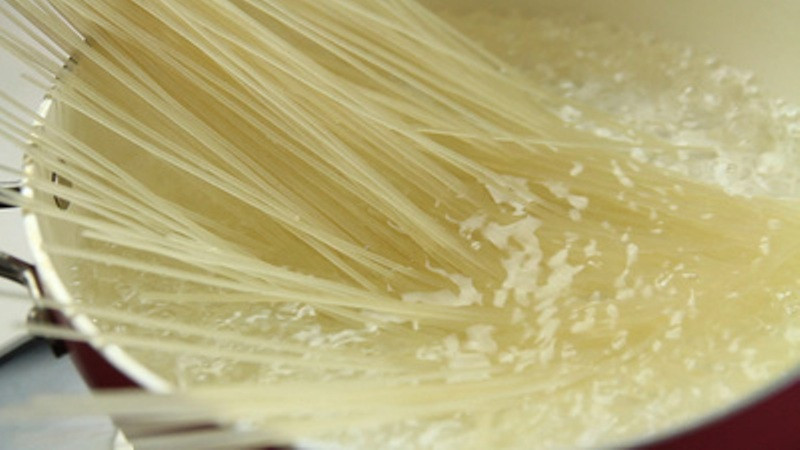 bún trộn, món ngon, cách làm, hướng dẫn cách làm bún, ẩm thực, món ngon dễ làm