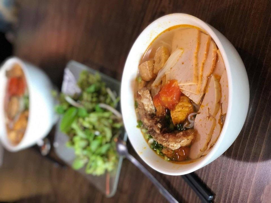 Bún cá – món ăn đậm chất hương vị Việt trong quán Nắng kitchen tại Hàn Bún cá – món ăn đậm chất hương vị Việt trong quán Nắng kitchen tại Hàn