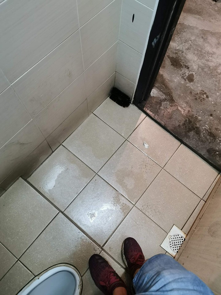 hidden-pinhole-camera-found-in-toilet-of-tealive-outlet-in-muar-world-of-buzz hidden-pinhole-camera-found-in-toilet-of-tealive-outlet-in-muar-world-of-buzz