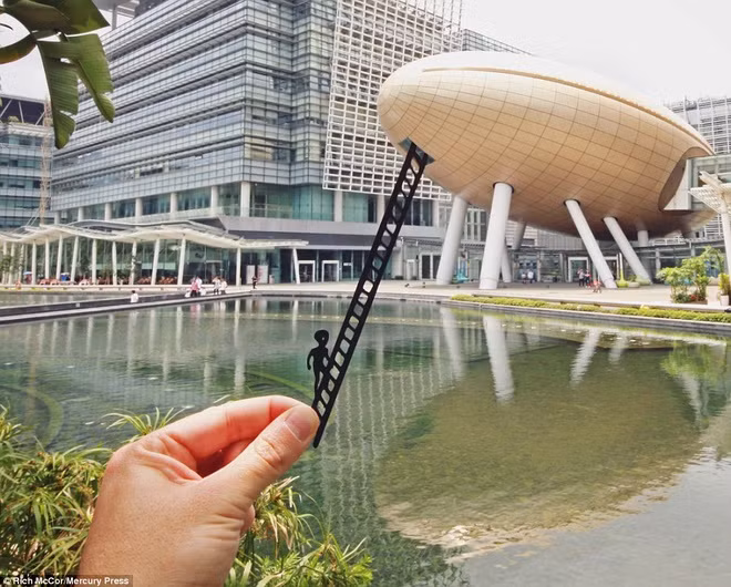 Các điểm đến lạ mắt khi được cắt ghép hình giấy